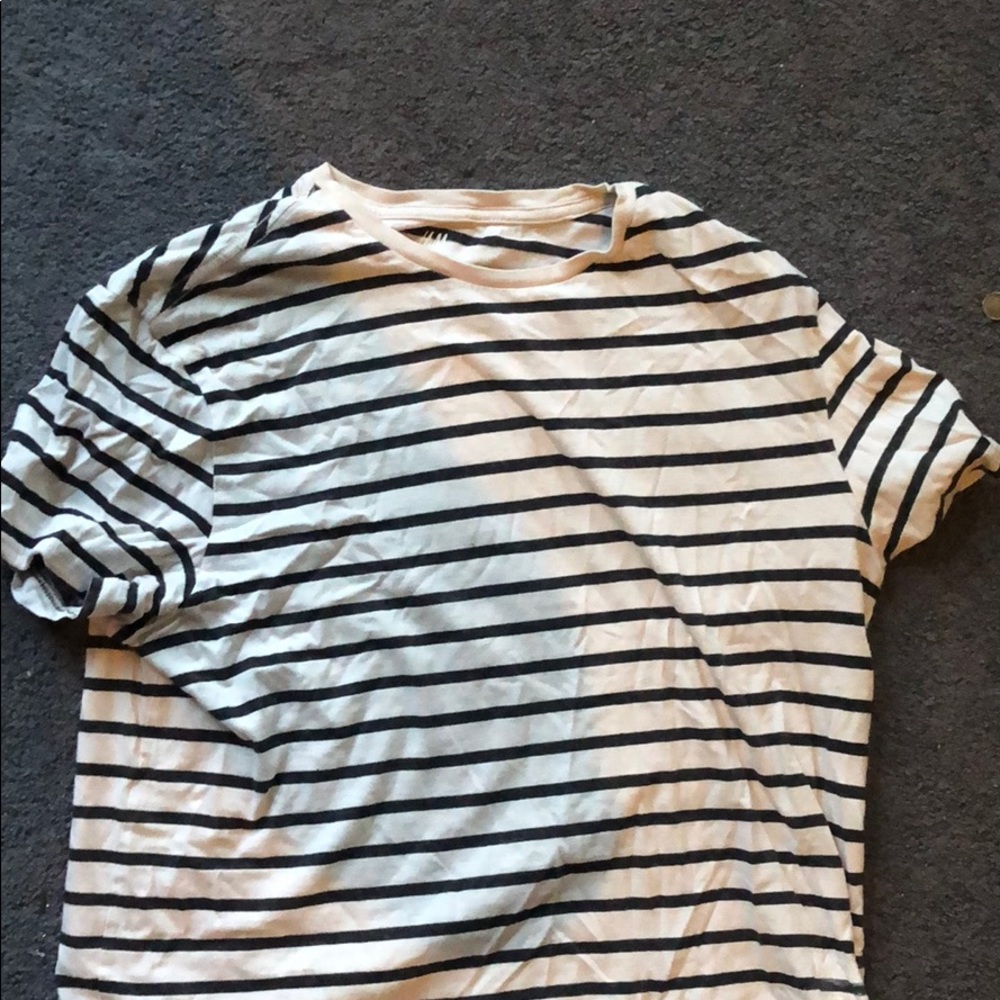 T shirt L